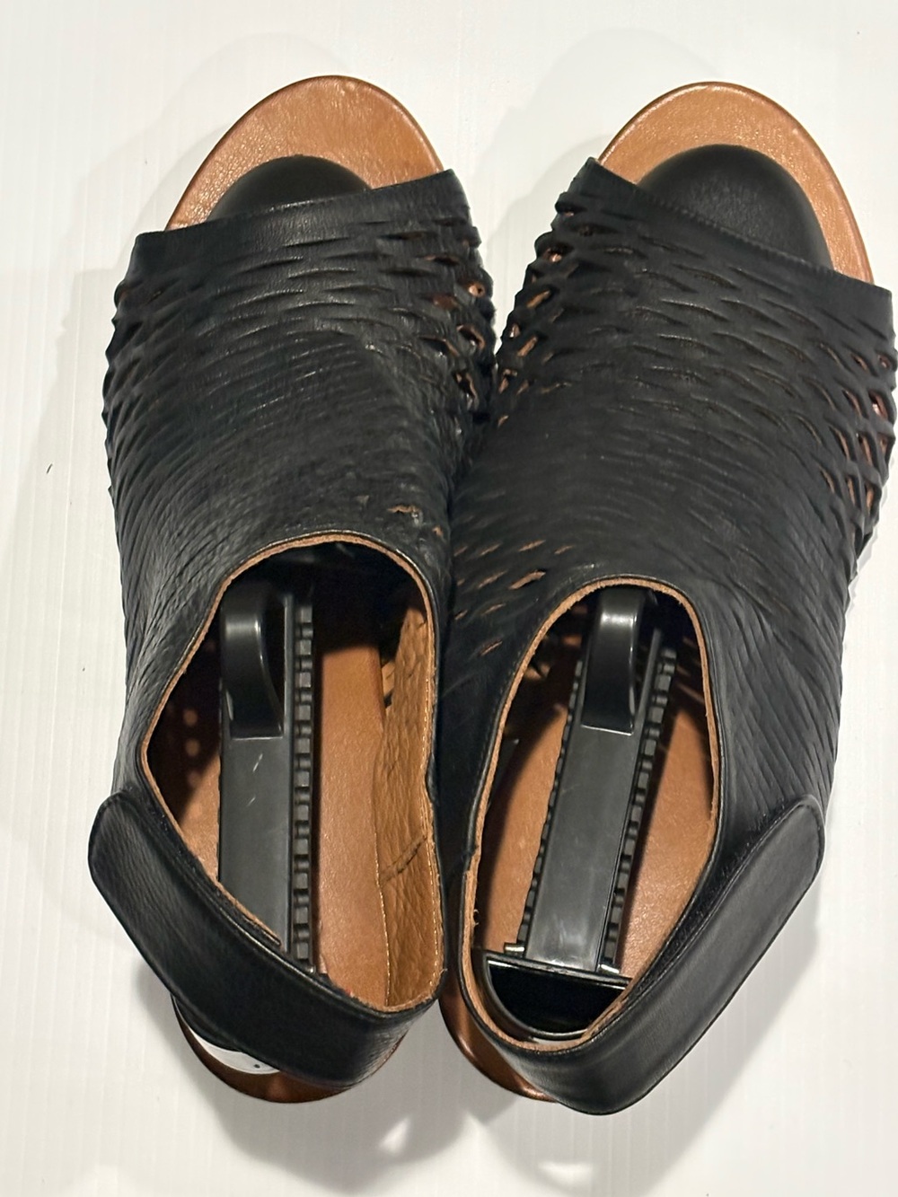 Bueno Black Lacey Slingback Sandals